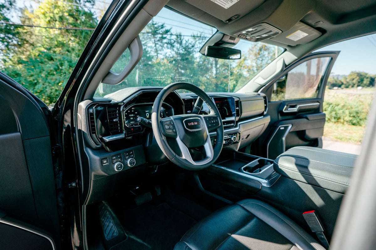 2025 GMC 2500 HD SLT